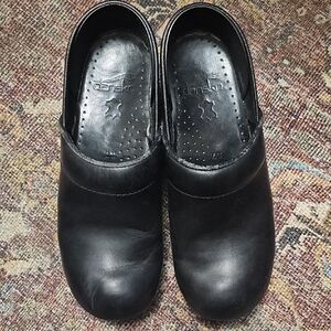 Dansko Women's Black Mules